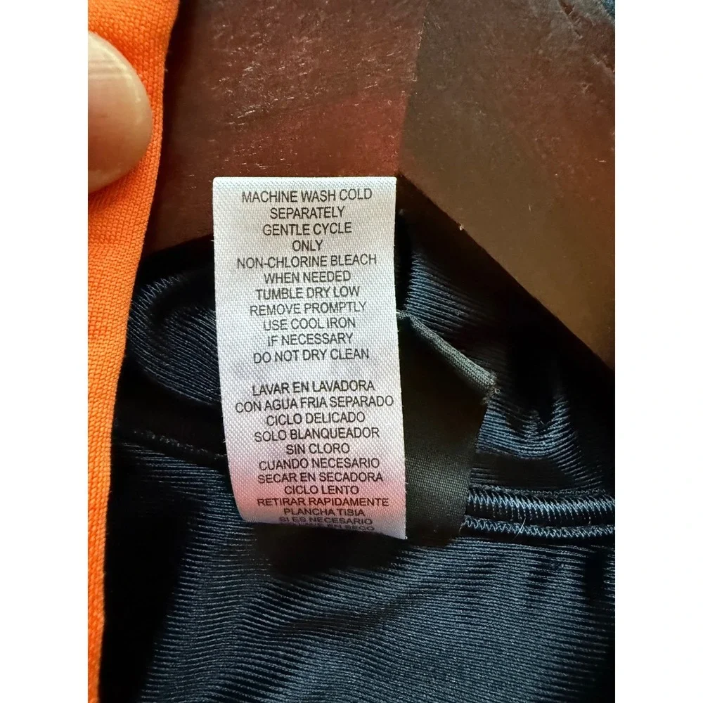 Chicago Bears NFL Youth Hoodie Size M (10-12) Orange Football Sweatshirt - Picture 10 of 10